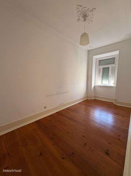 T2 proximo Avenida da Liberdade/ Marquês de Pombal - Grande imagem: 5/10