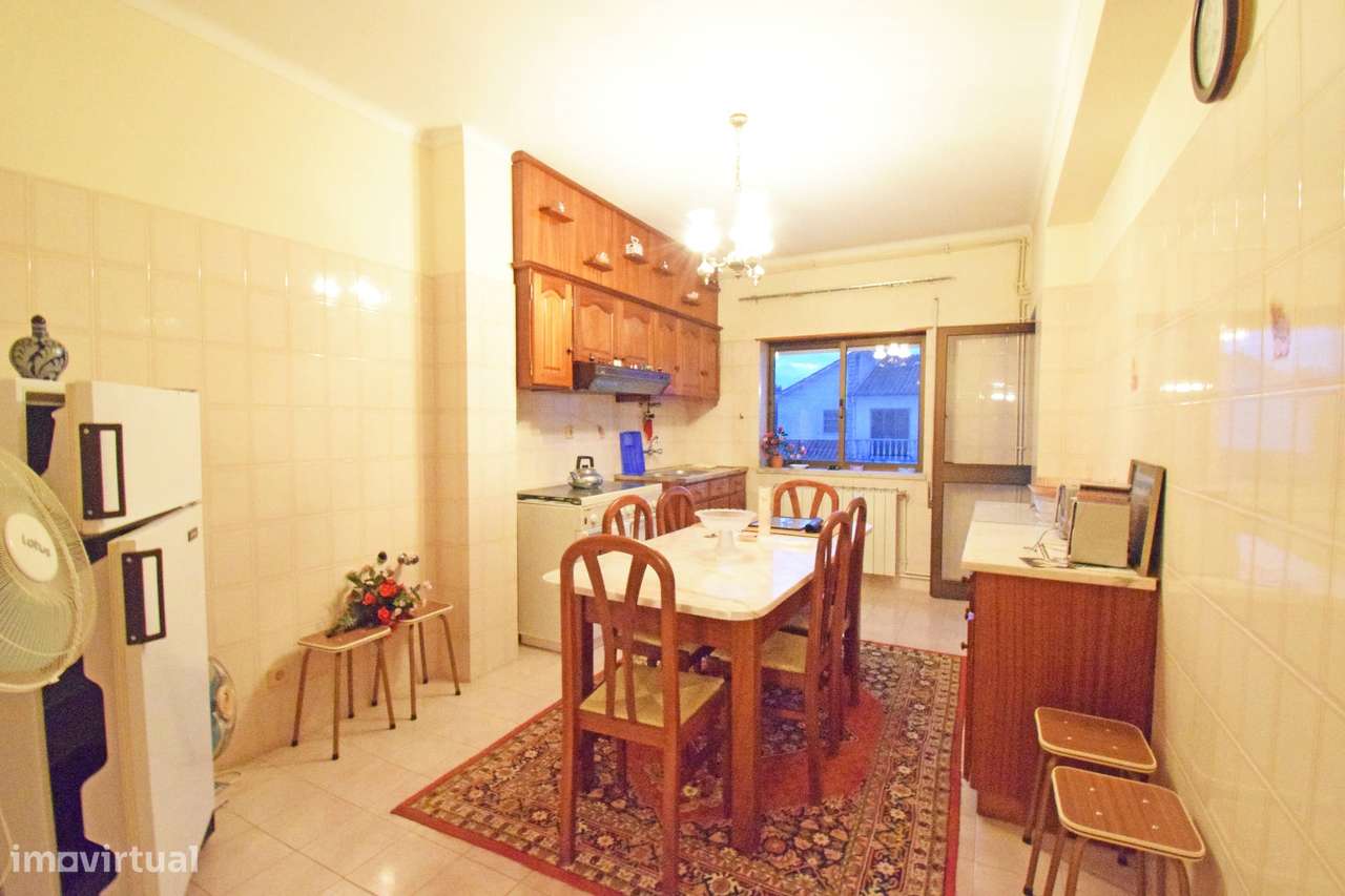 T3 c/ Garagem (BOX) - Fundão - Grande imagem: 4/15