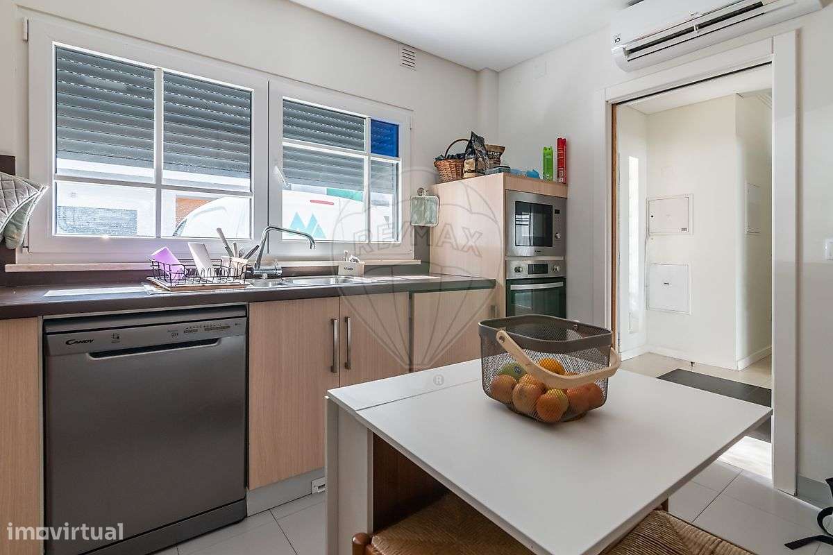 Moradia Térrea isolada T3 com jardim em Sesimbra-19