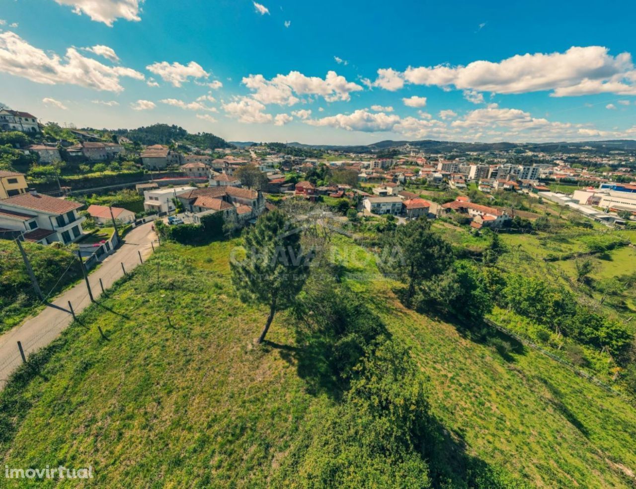 Terreno Urbano em Paredes (Ponte Romana)