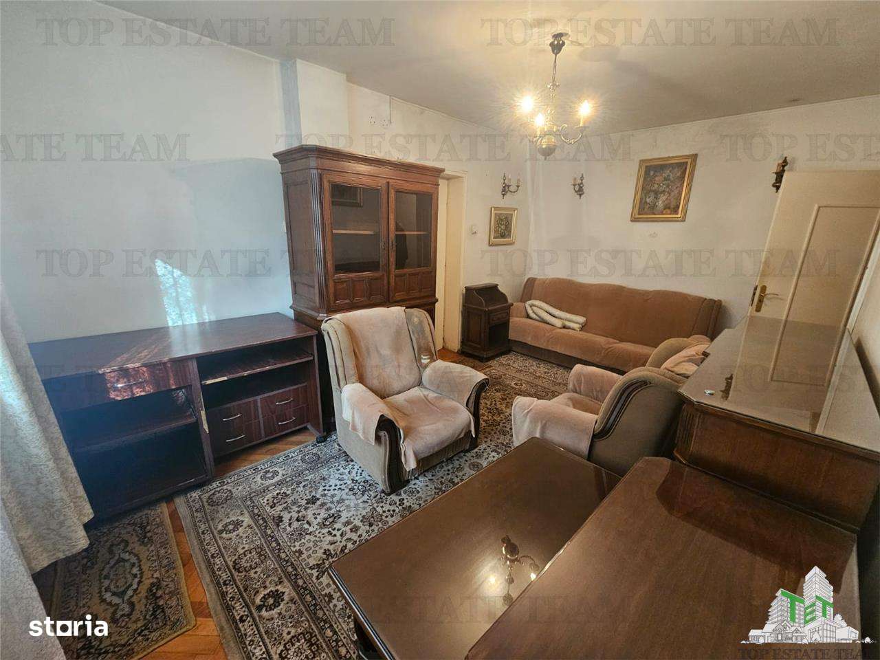 Apartament 3 camere centrala proprie Pajurametrou Jiului-8