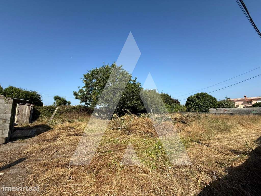 Moradia T2 térrea no Bonsucesso, com terreno para construção de dua... - Grande imagem: 4/17