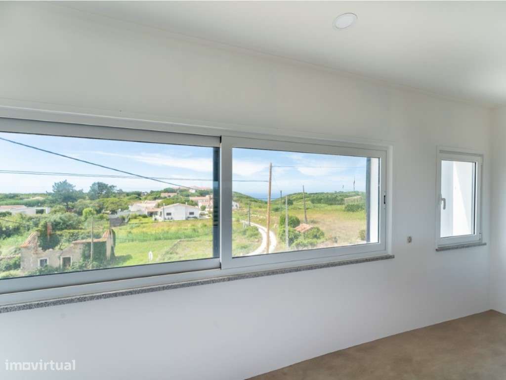 Moradia com 6 quartos e vistas sobre a serra - Grande imagem: 4/39