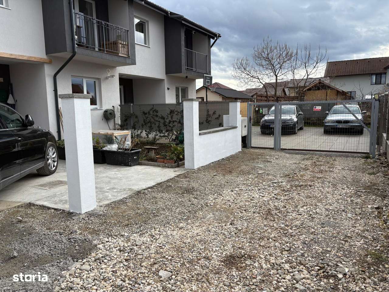 Casă cu 4 camere, complet mobilata si utilata, gata de mutare-0