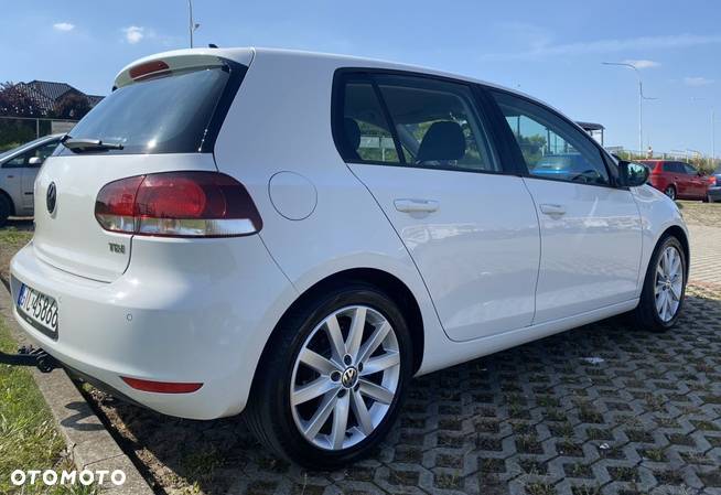 Volkswagen Golf VI 1.6 TDI Highline - 8