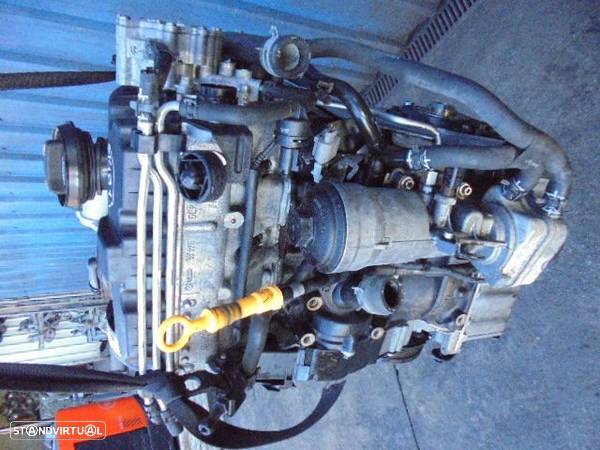 Motor BNV VW POLO 2007 1.4 TDI 75CV 3P CINZA - 4