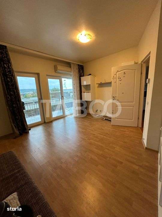Vanzare apartament cu 2 camere decomandate cu parcare in vila Iris - Imagine principală: 2/8
