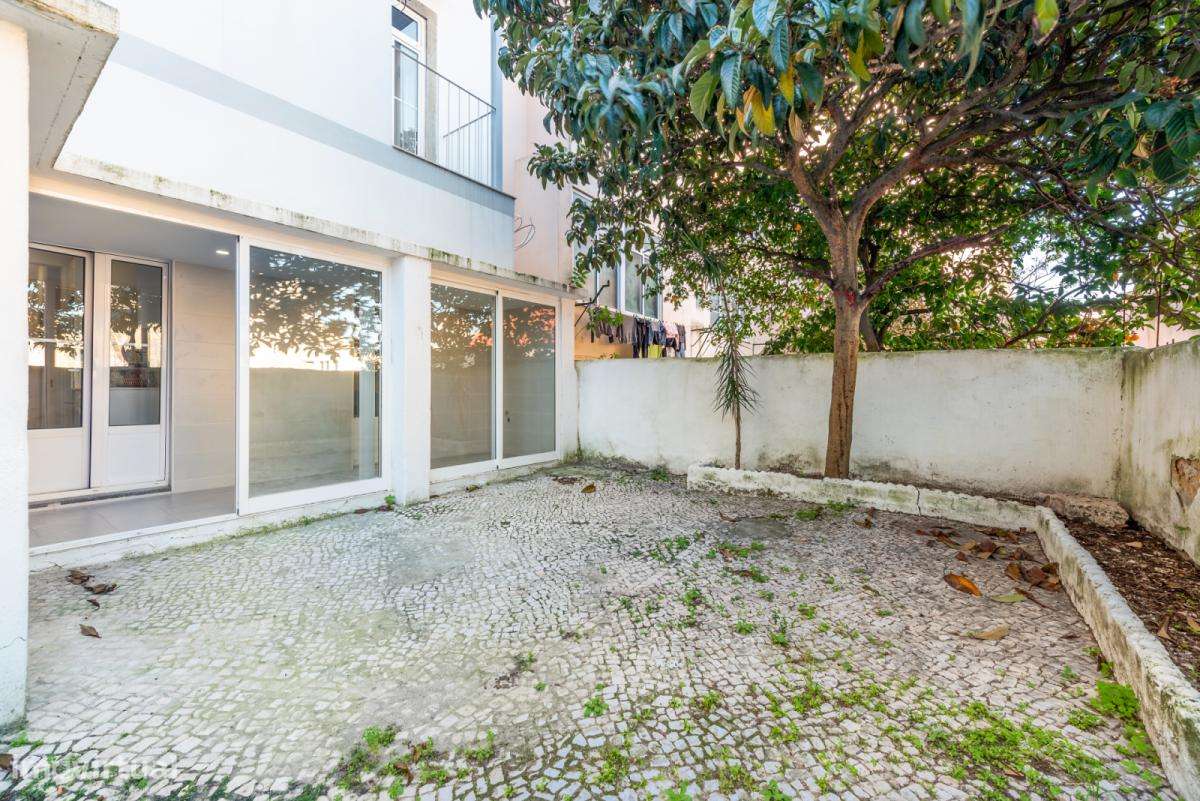 Quarto - localizado em Mouraria Lisbon - Grande imagem: 5/9