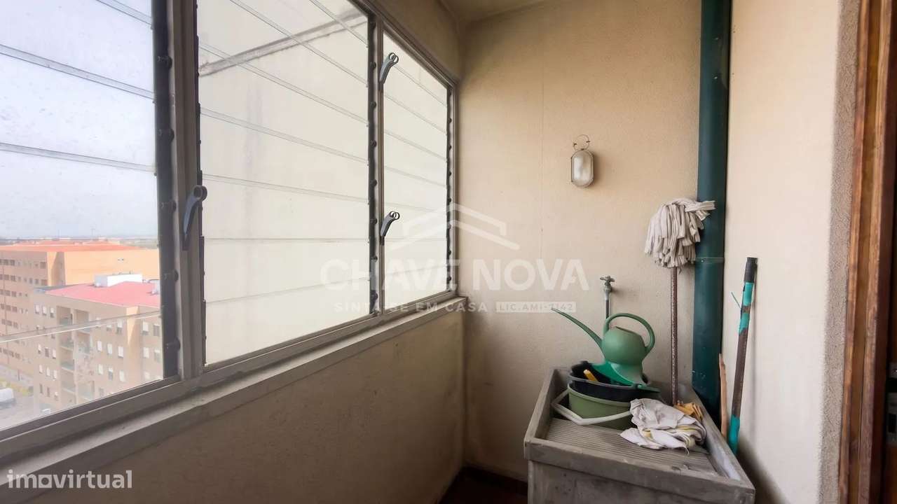 Apartamento t2 à venda na Rua Santa Luzia-16