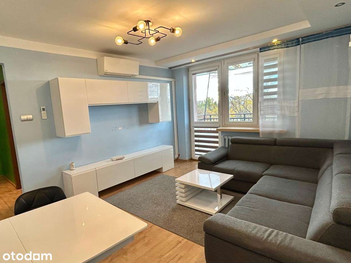 Mieszkanie Mielec ul. Biernackiego, 48 m2, 3 pokoje, IV p, balkon - Pełny obrazek: 1/11