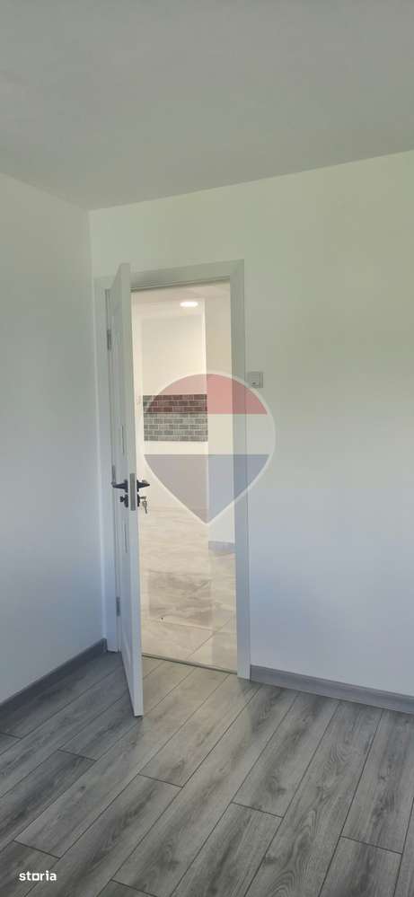 Apartament cu 2 camere de vânzare în zona Nord-Est-3