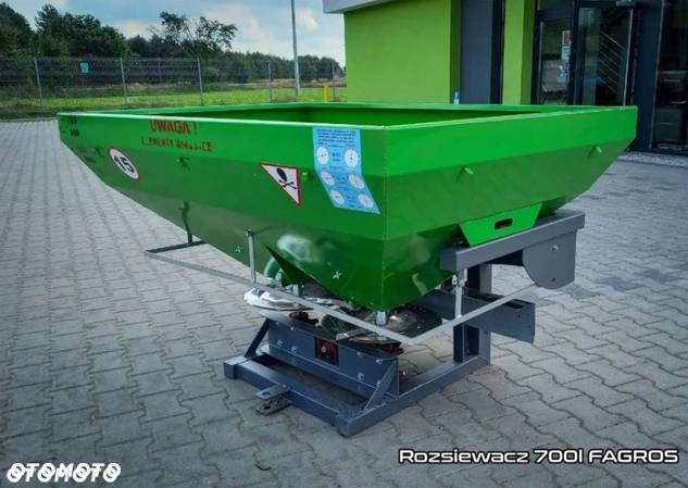 Rozsiewacz Strumyk TYTAN 600L 800L 1000L 1200L 1400L 1600L - 10