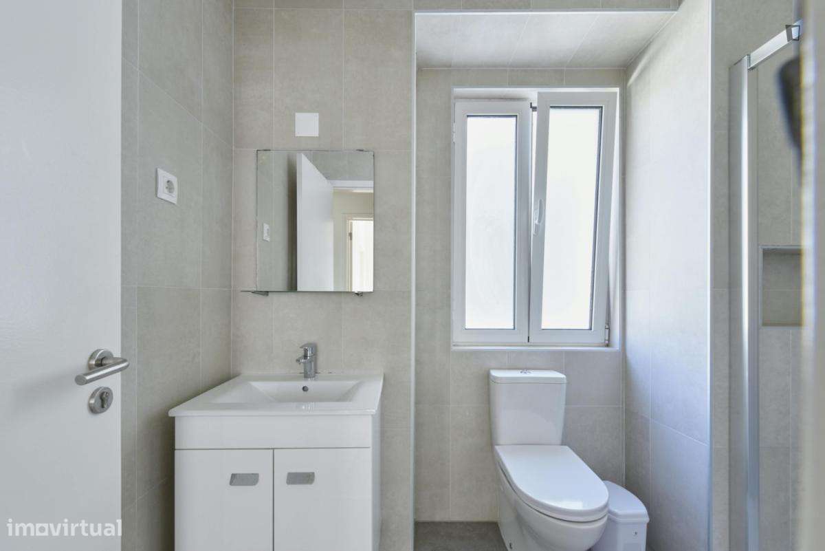 Quarto - localizado em Penha de França Lisbon - Grande imagem: 4/17