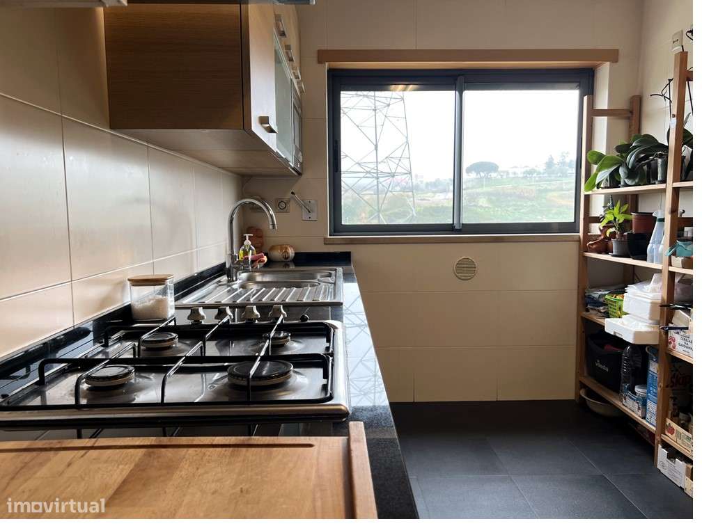 Excelente T2 Quinta do Conventinho / Stº Ant Cavaleiros-12