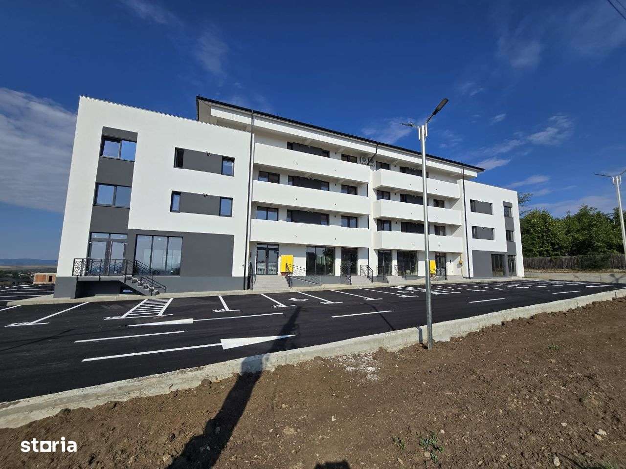 Spatiu comercial de inchiriat Miroslava - Imagine principală: 4/17