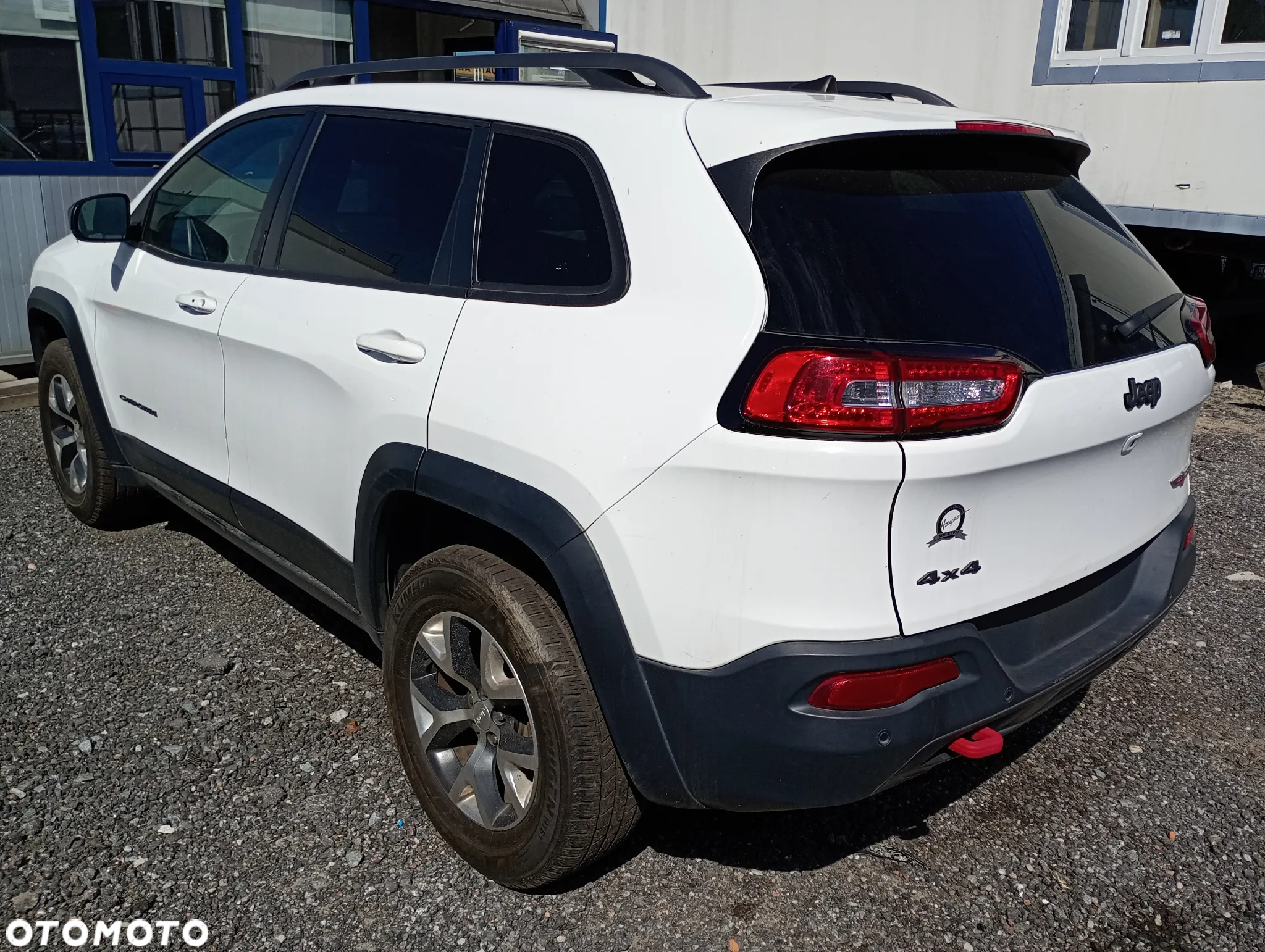 Jeep Cherokee 3.2 V6 Active Drive Lock Trailhawk - 3