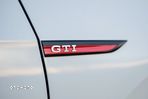 Volkswagen Golf VIII 2.0 TSI GTI DSG - 31