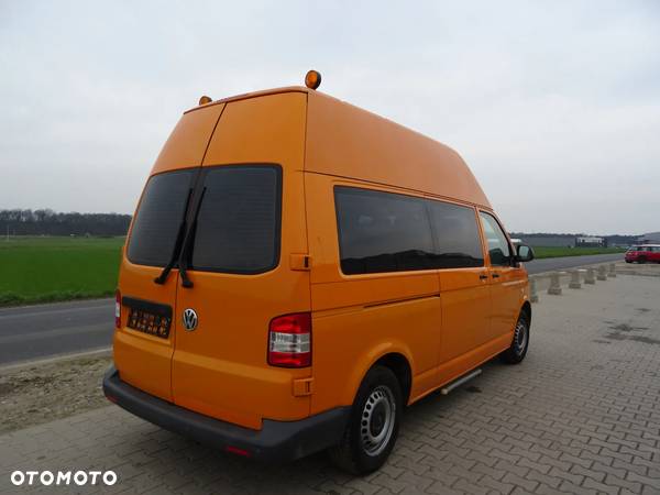 Volkswagen Transporter - 4