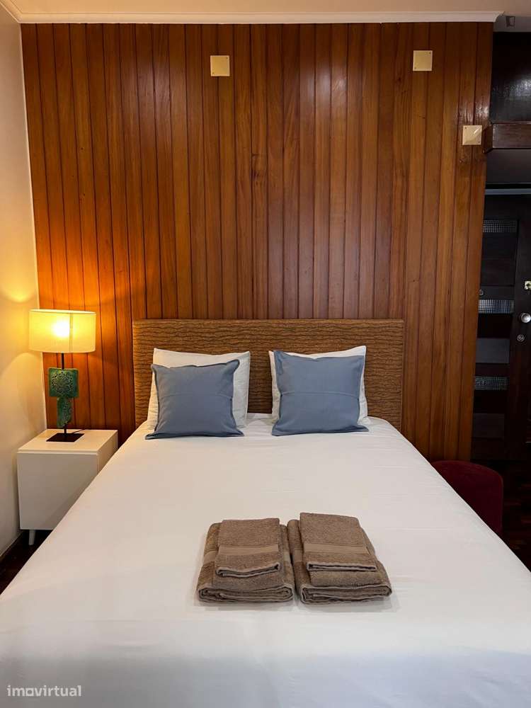 Estúdio - localizado em Santo Ildefonso Porto - Grande imagem: 2/10