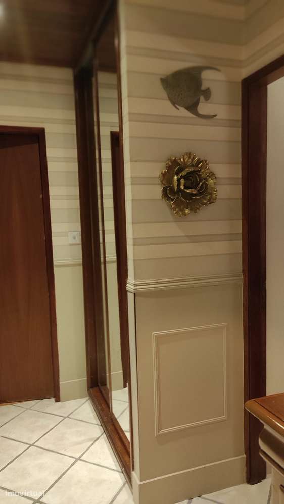 Apartamento T3 - 1º andar , Remodelado no Centro do Entroncamento-27