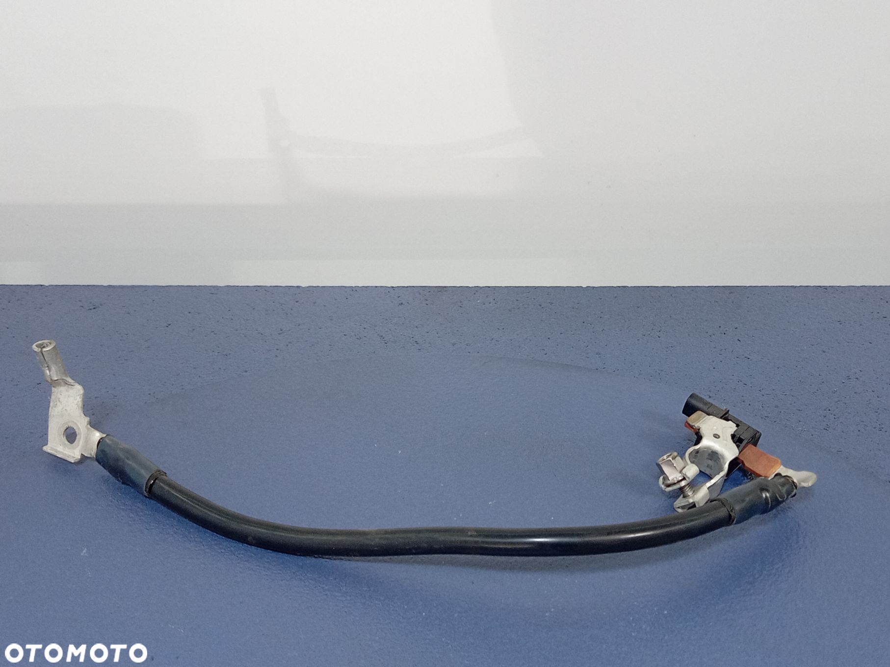 BMW 1 F40 1.5 T KLEMA MINUSOWA AKUMULATORA 5A070B5 - 2