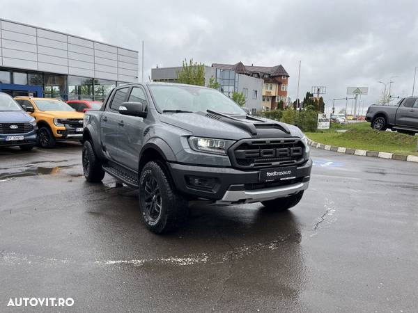 Ford Raptor - 1