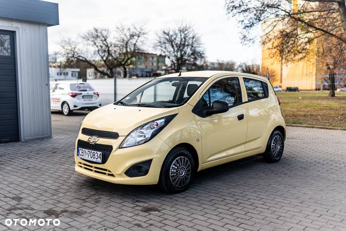 Chevrolet Spark 1.0 + - 5