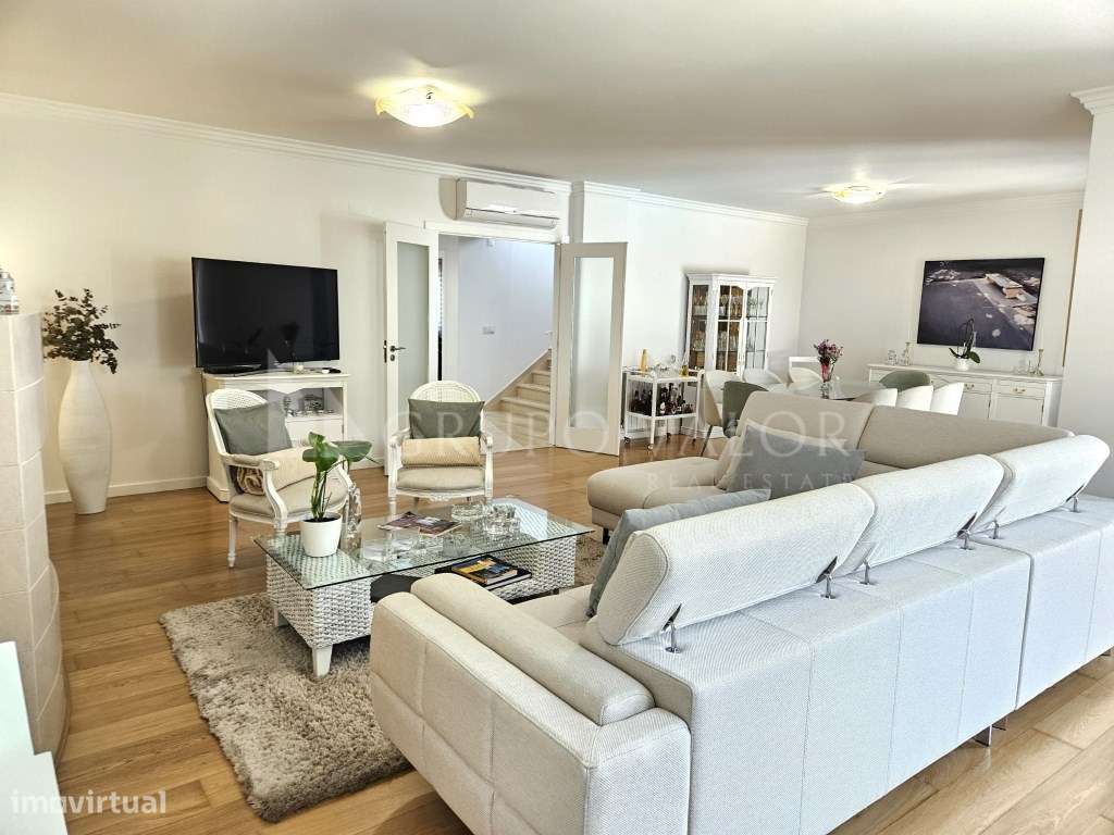 Moradia T4 Geminada com Piscina - Garagem para 3 Viaturas | Sabugo ...-17