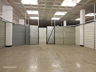 Armazém situado em Zona Industrial em Alhos Vedros - 90m² - Grande imagem: 2/8