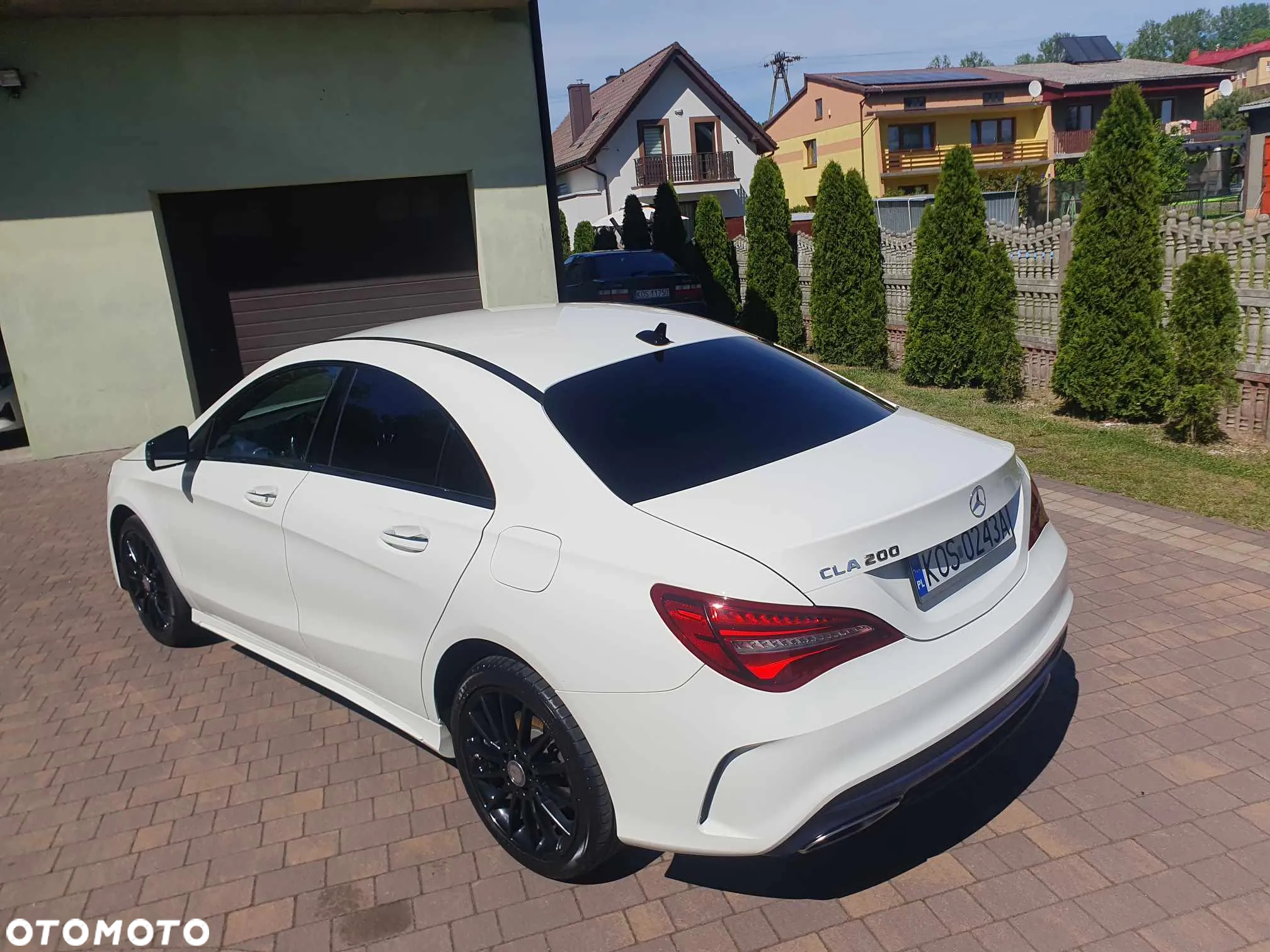 Mercedes-Benz CLA 200 AMG Line - 10