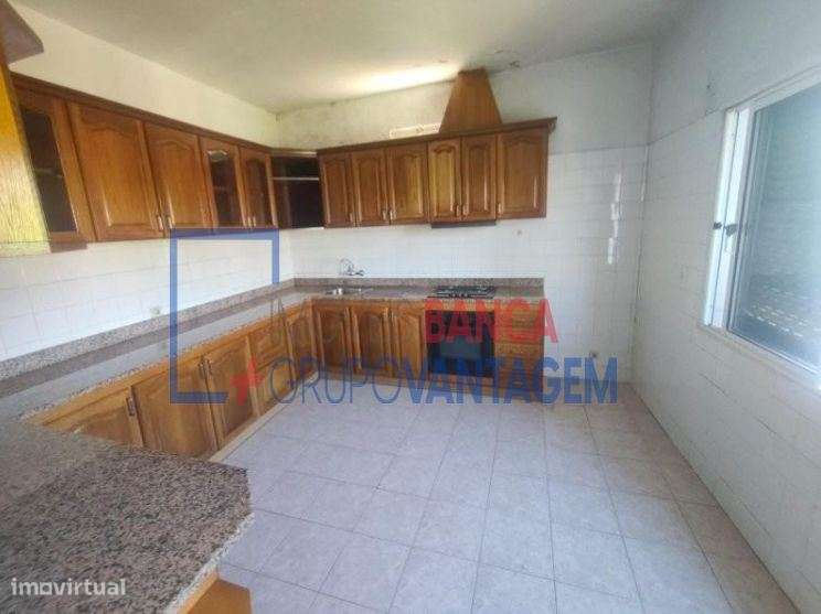 MORADIA T6 - CAMARA DE LOBOS - Grande imagem: 2/20