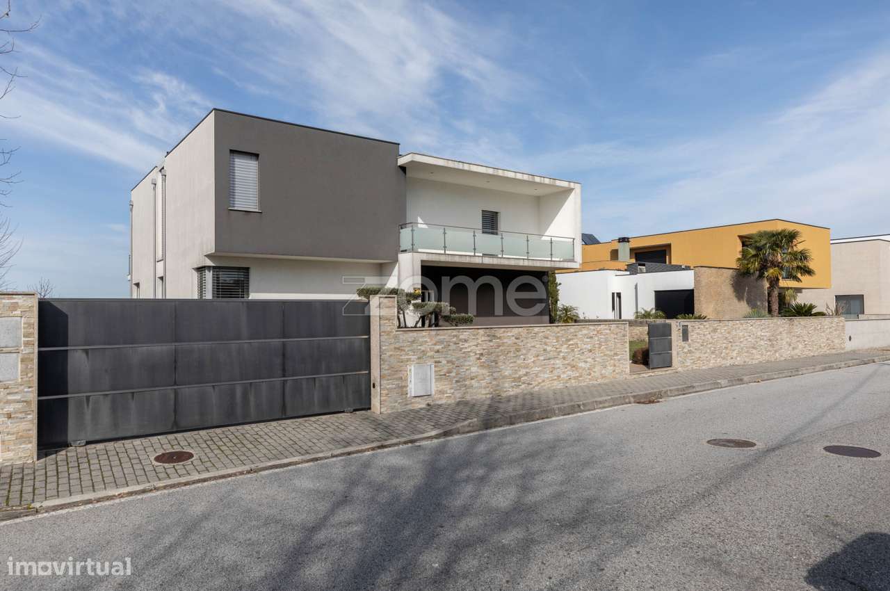 Moradia T5 com piscina | Oliveira do Hospital - Grande imagem: 4/60