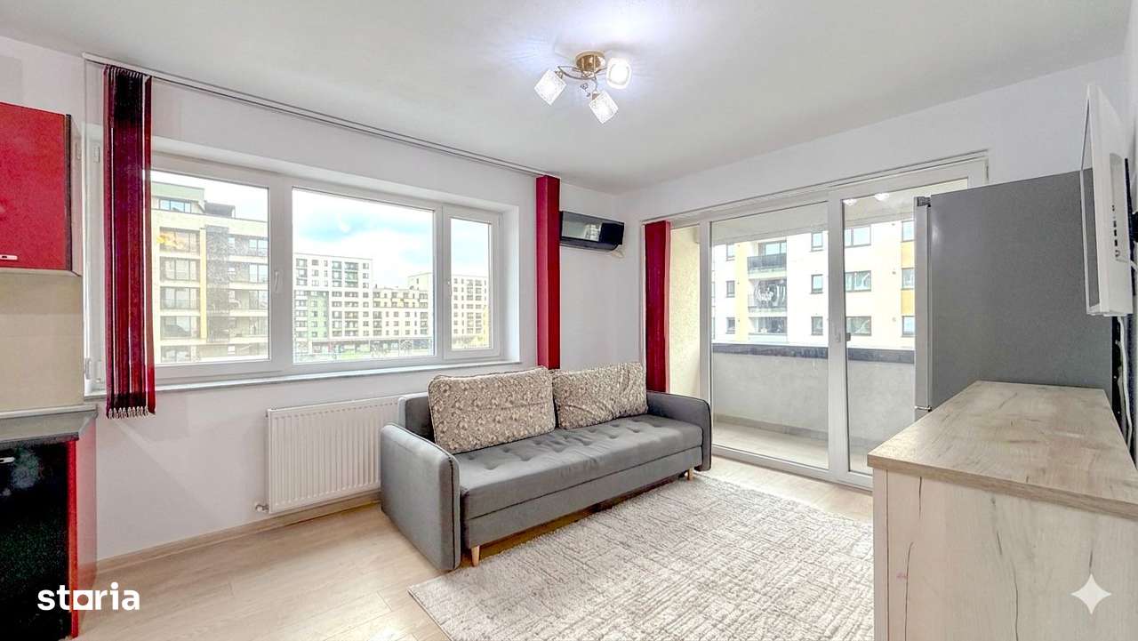 Studio in Kasper Coresi, vedere aleea pietonală,loc de parcare si boxa-0