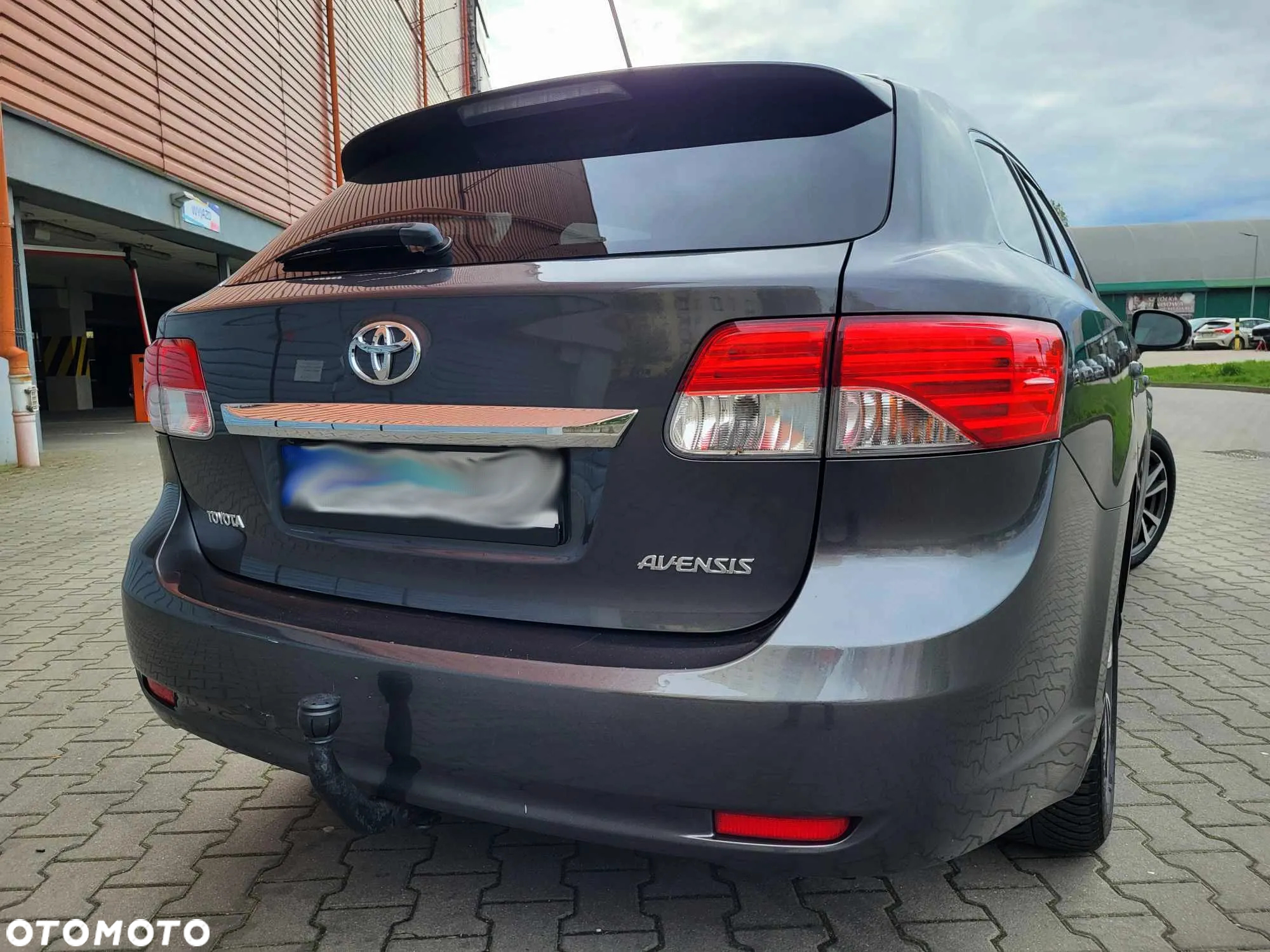 Toyota Avensis 1.8 Business Edition - 17