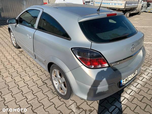 Opel Astra III GTC 1.6 Sport Easytronic - 7