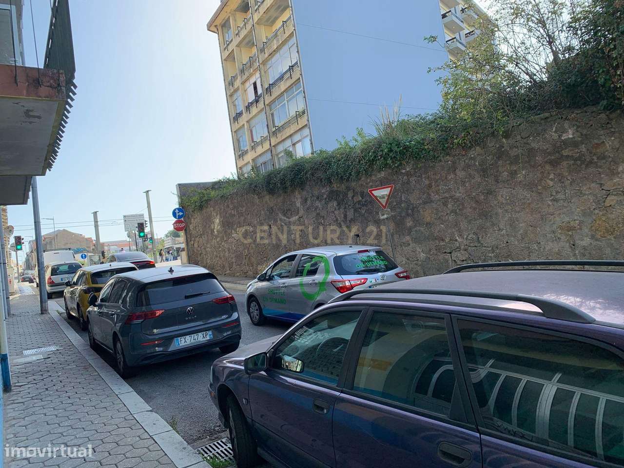 Prédio - Metro da General Torres - Grande imagem: 5/41