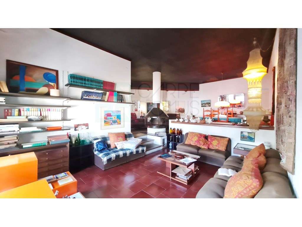 Moradia T6, lote 915m2, próxima da praia, na Parede, Cascais-10