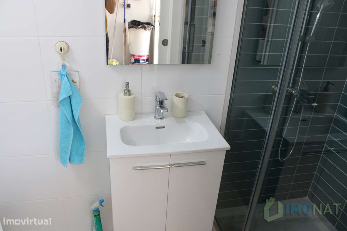 2 Apartamentos ,  T 2 + T 1-11