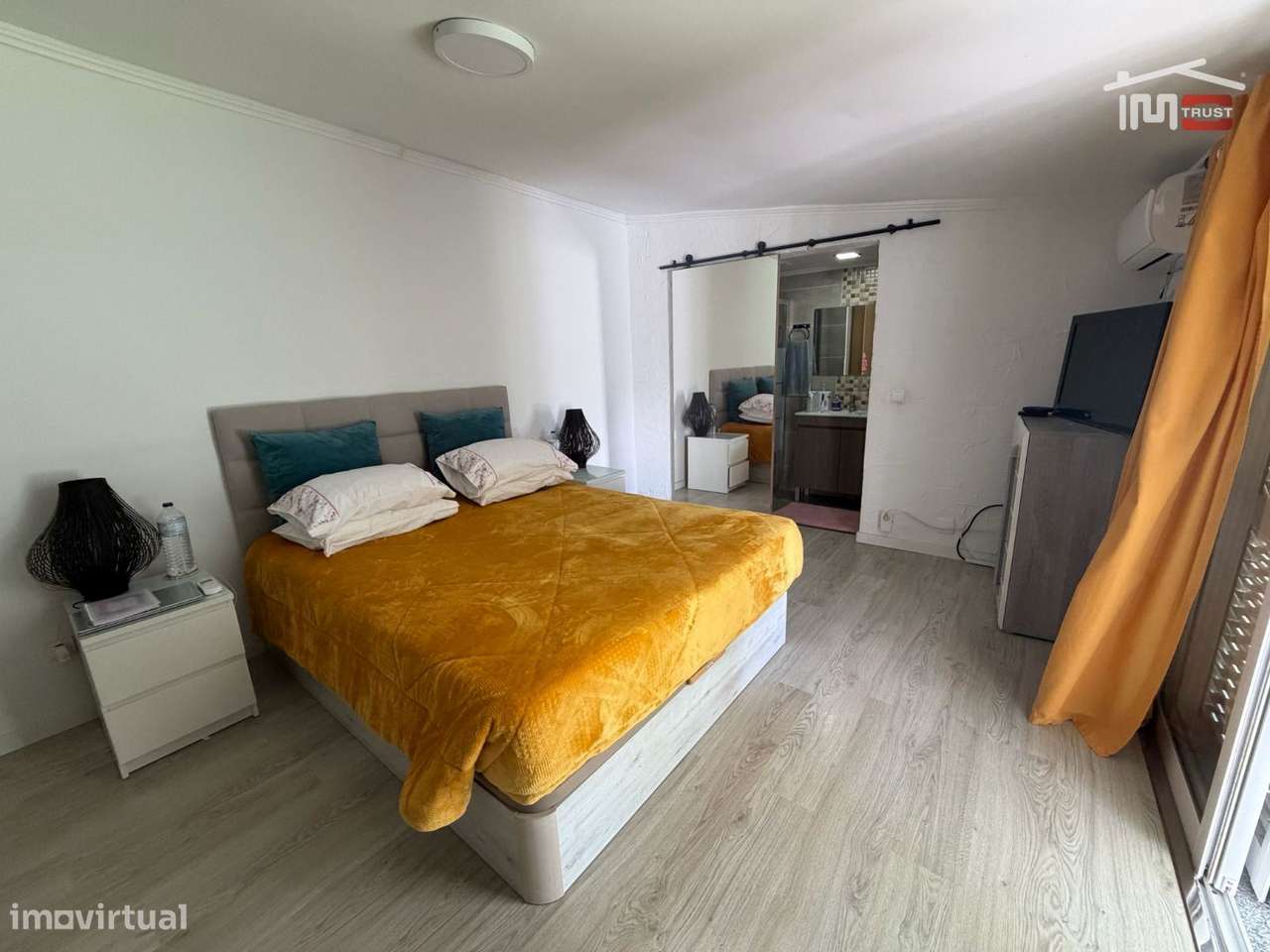 Moradia Isolada T3 + 2 em Palhais, Cozinha Equipada, Amplo Jardim, ...-17