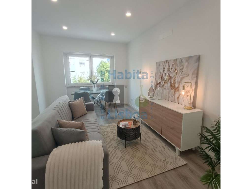 T3 Remodelado na Rua Angelina Vidal Penha de França Lisboa - Grande imagem: 5/15