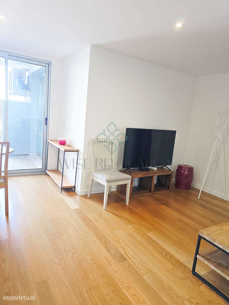 EXCELENTE APARTAMENTO T2 COM VARANDA E VISTA CIDADE | Penha de França-9