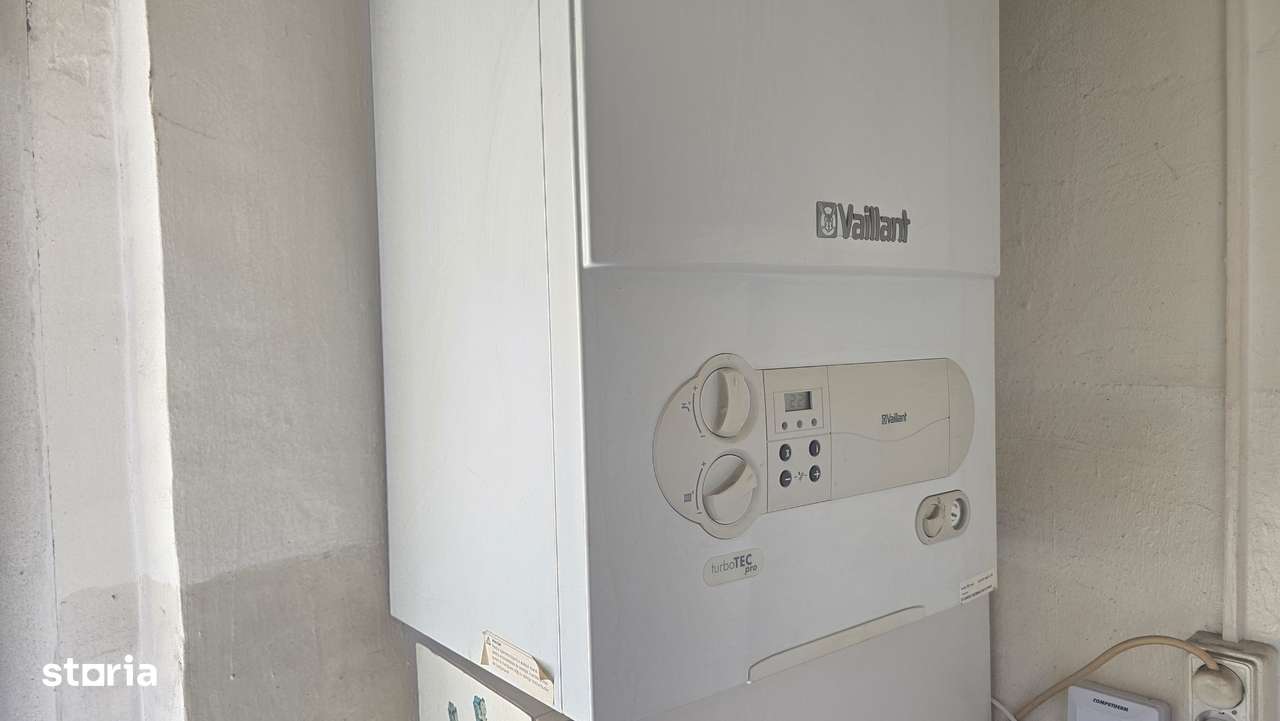 Vand apartament 2 camere dec. in Deva, Zamfirescu, 2 balcoane, etaj 1,-6