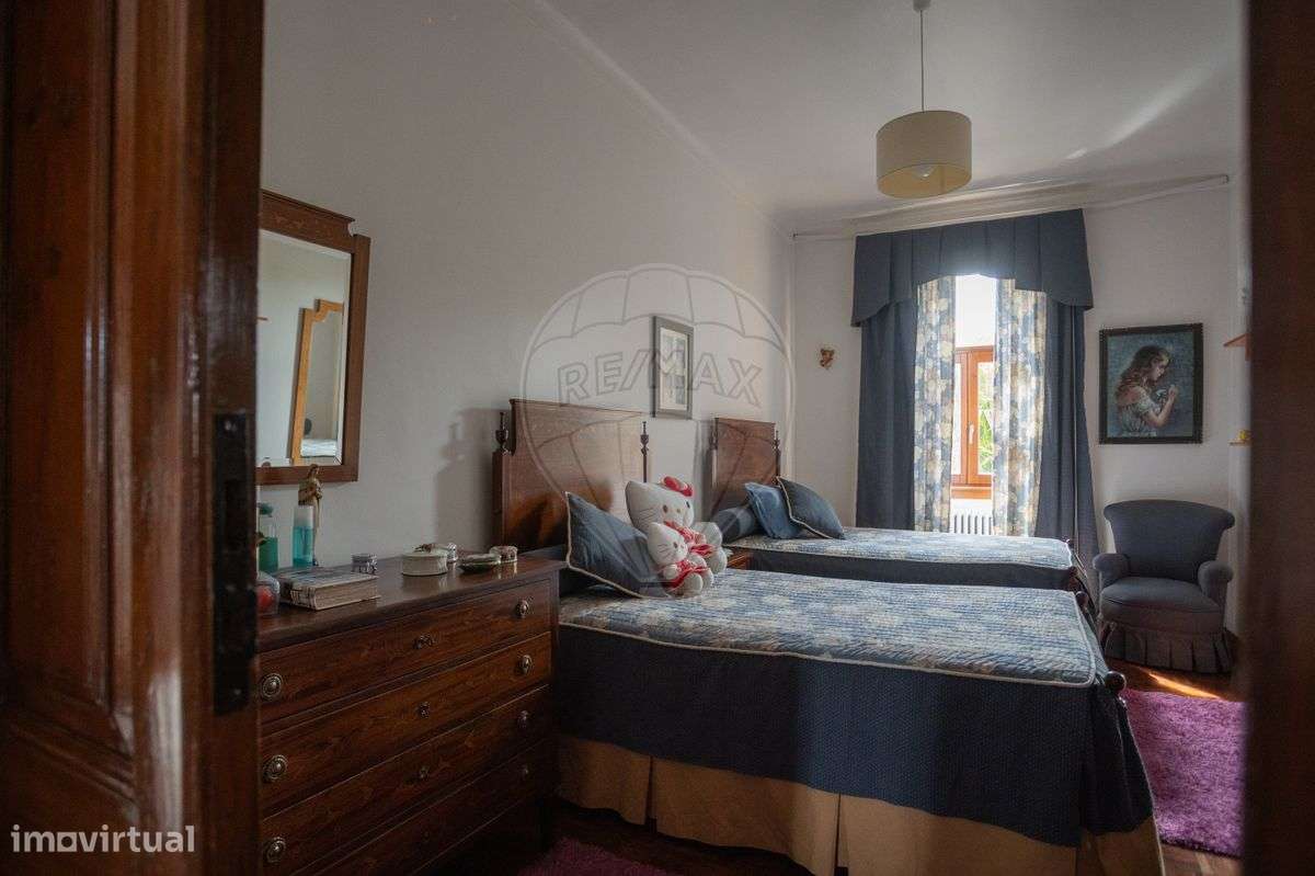 Moradia T7 para venda-13