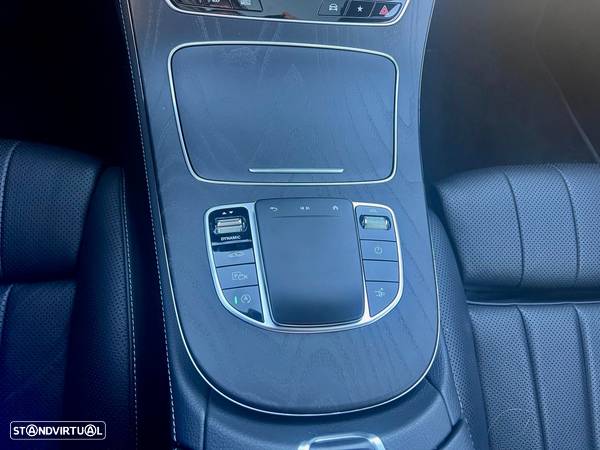 Mercedes-Benz E 300 d AMG Line 4Matic Aut. - 14