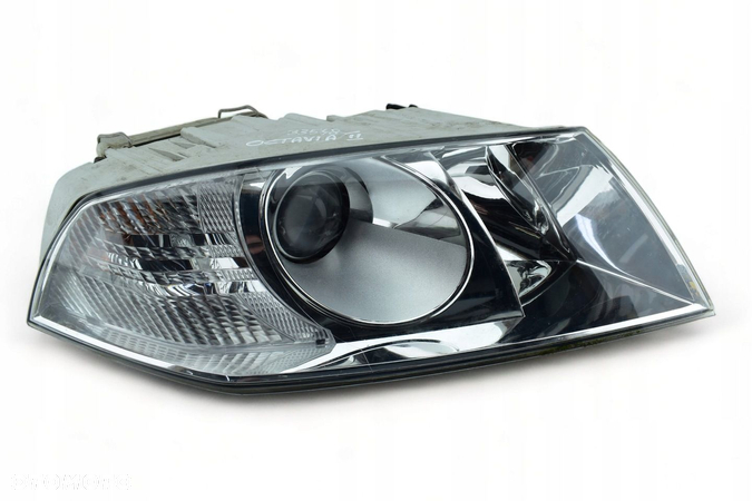 Lampa Prawy Przód Soczewka SKODA OCTAVIA II Anglik - 2