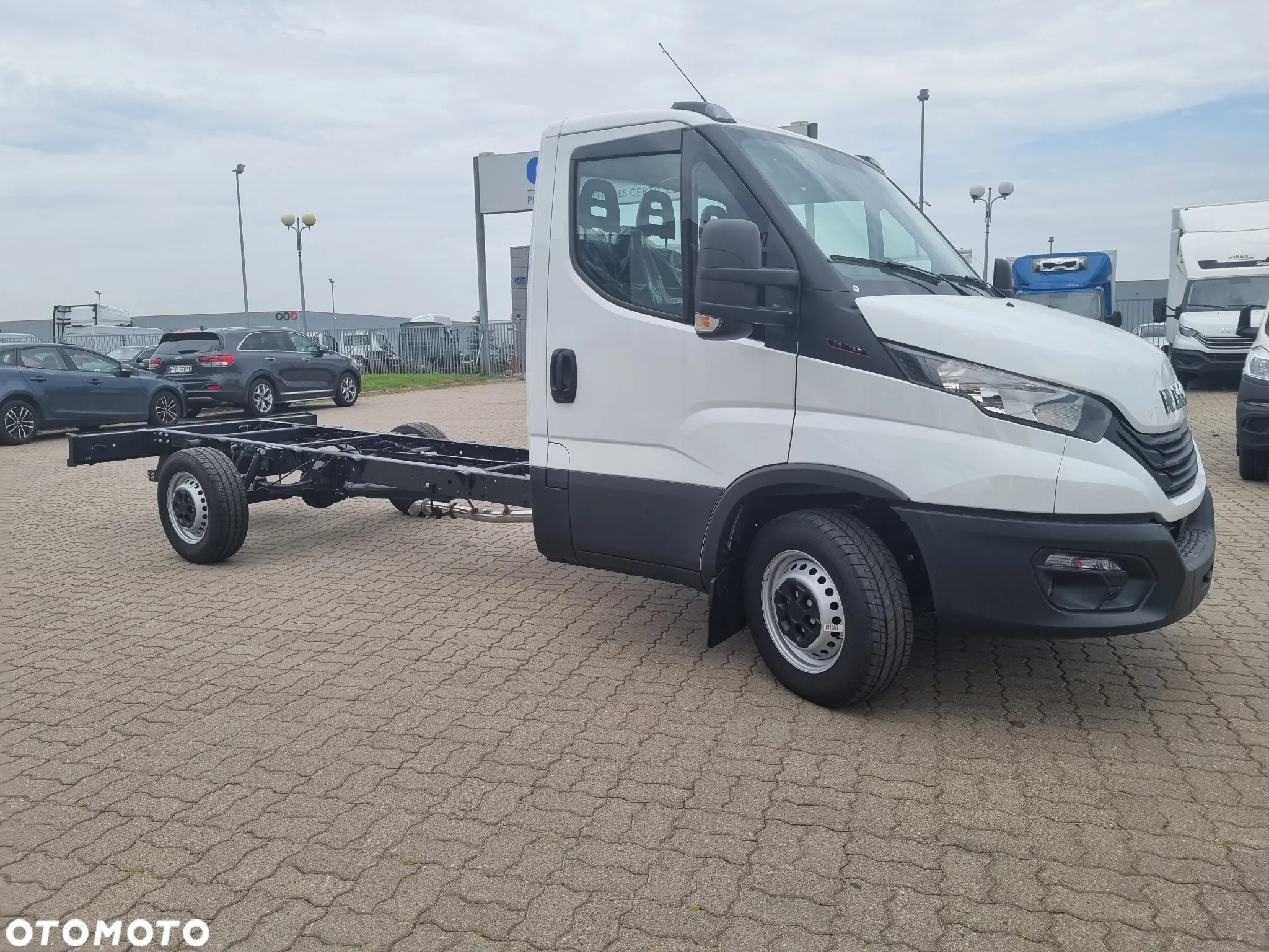 Iveco DOSTEPNY OD RĘKI DO ZABUDOWY !!! - 5