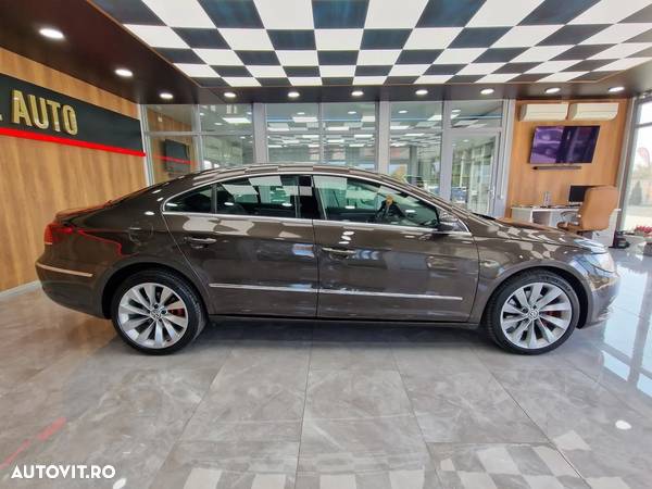 Volkswagen Passat CC 2.0 TDI DSG Blue TDI - 13