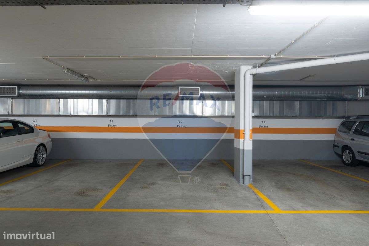 Garagem para Arrendamento - Grande imagem: 2/5