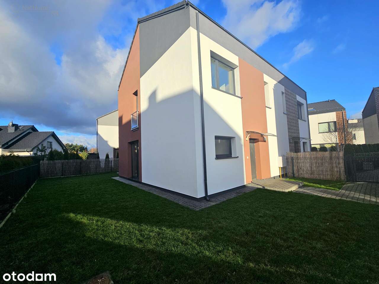 Nowoczesny dom z ogrodem w Kosakowie tuż przy lesie!-19