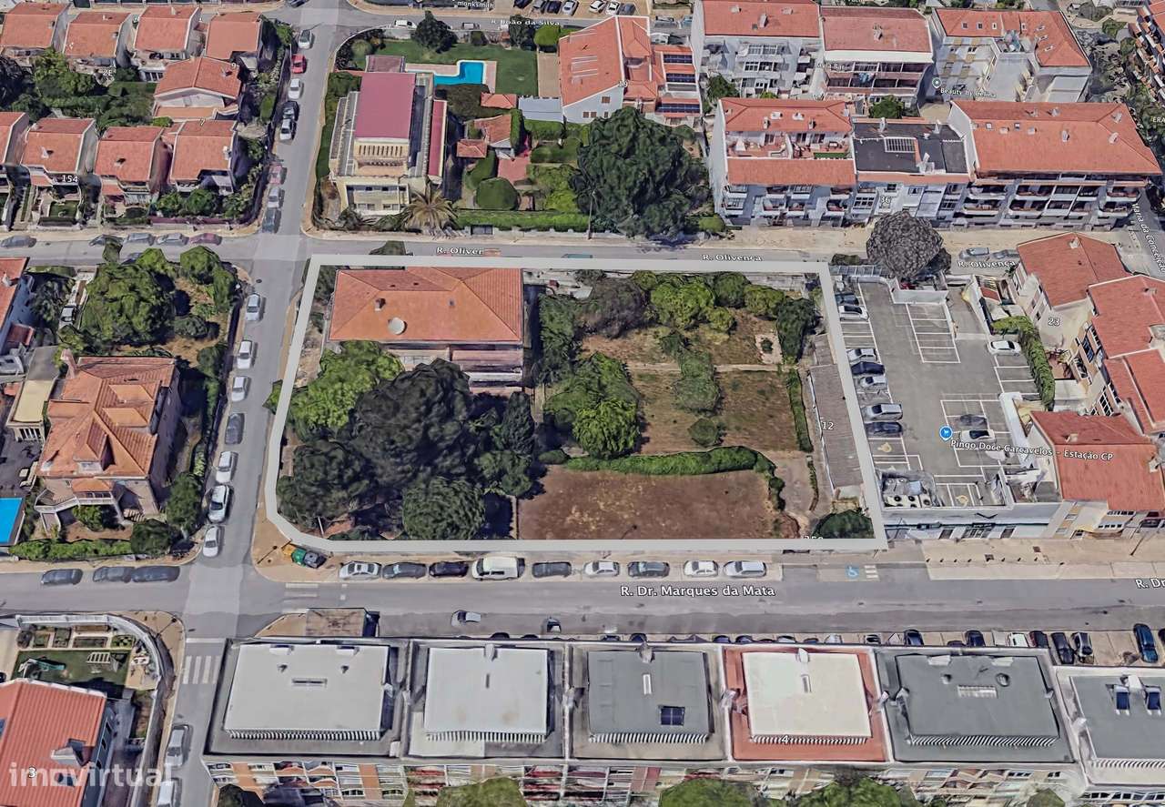 Moradia espaçosa em Carcavelos, junto à estação e à praia-20